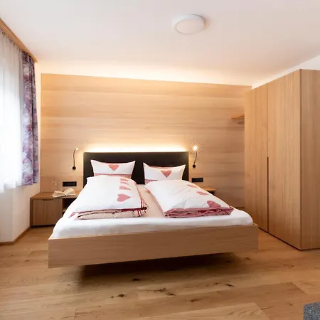 Pensjonat Gaestehaus Manuela Puchmayr *