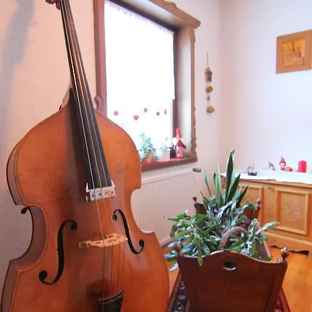 בית הארחה Gaestehaus Manuela Puchmayr מלאו