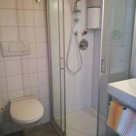 Gaestehaus Manuela Puchmayr בית הארחה 4*